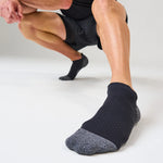 Feetures Plantar Fasciitis Relief Sock Light Cushion No show - Black