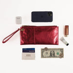 Hobo Vida Wristlet Polished Leather Black