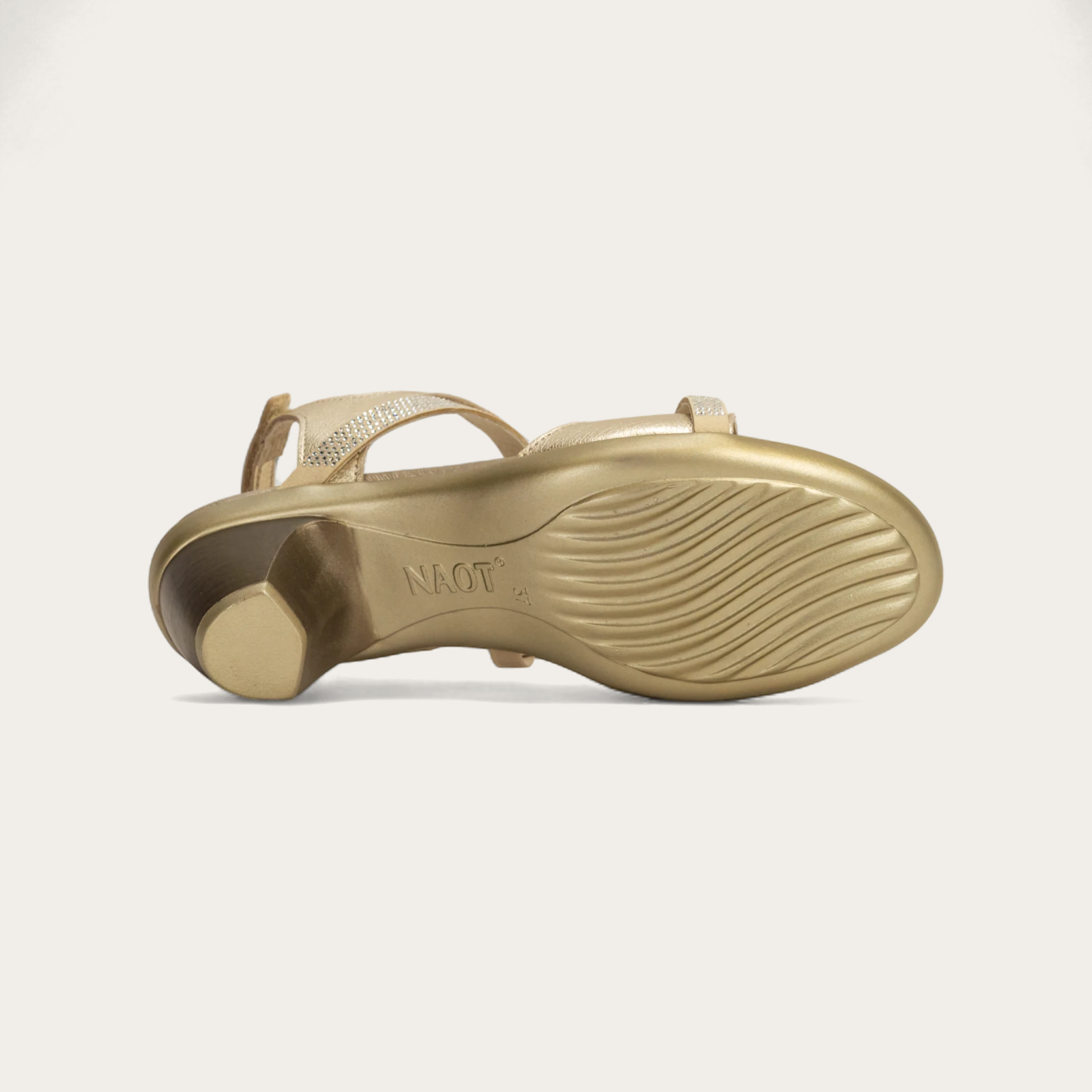 Naot Innovate Color Radiant Gold Lthr/Gold w/ Gold Rivets