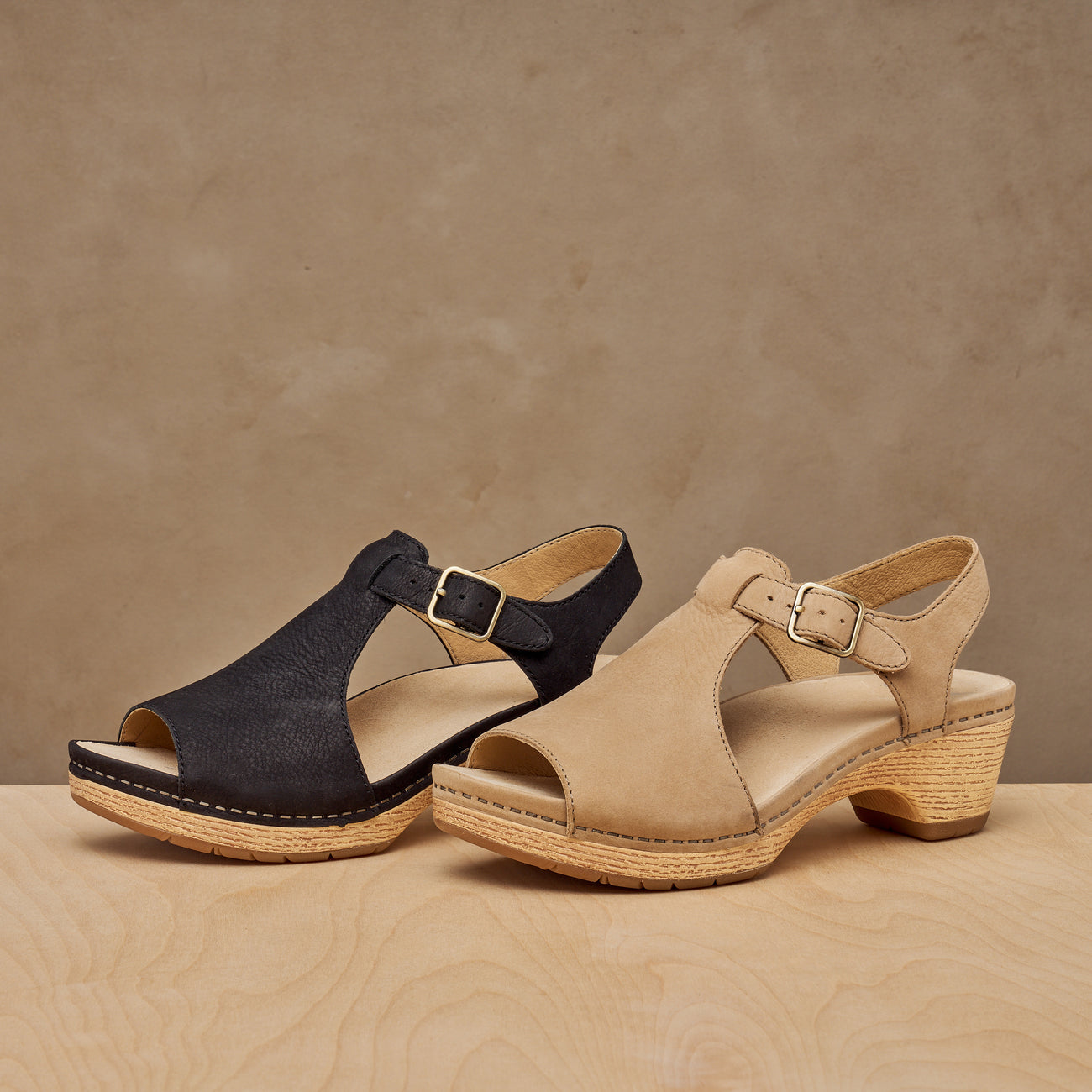 Dansko Laverne Black Milled Nubuck Sandal