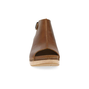 Dansko Lizzy Tan Oiled Pull up