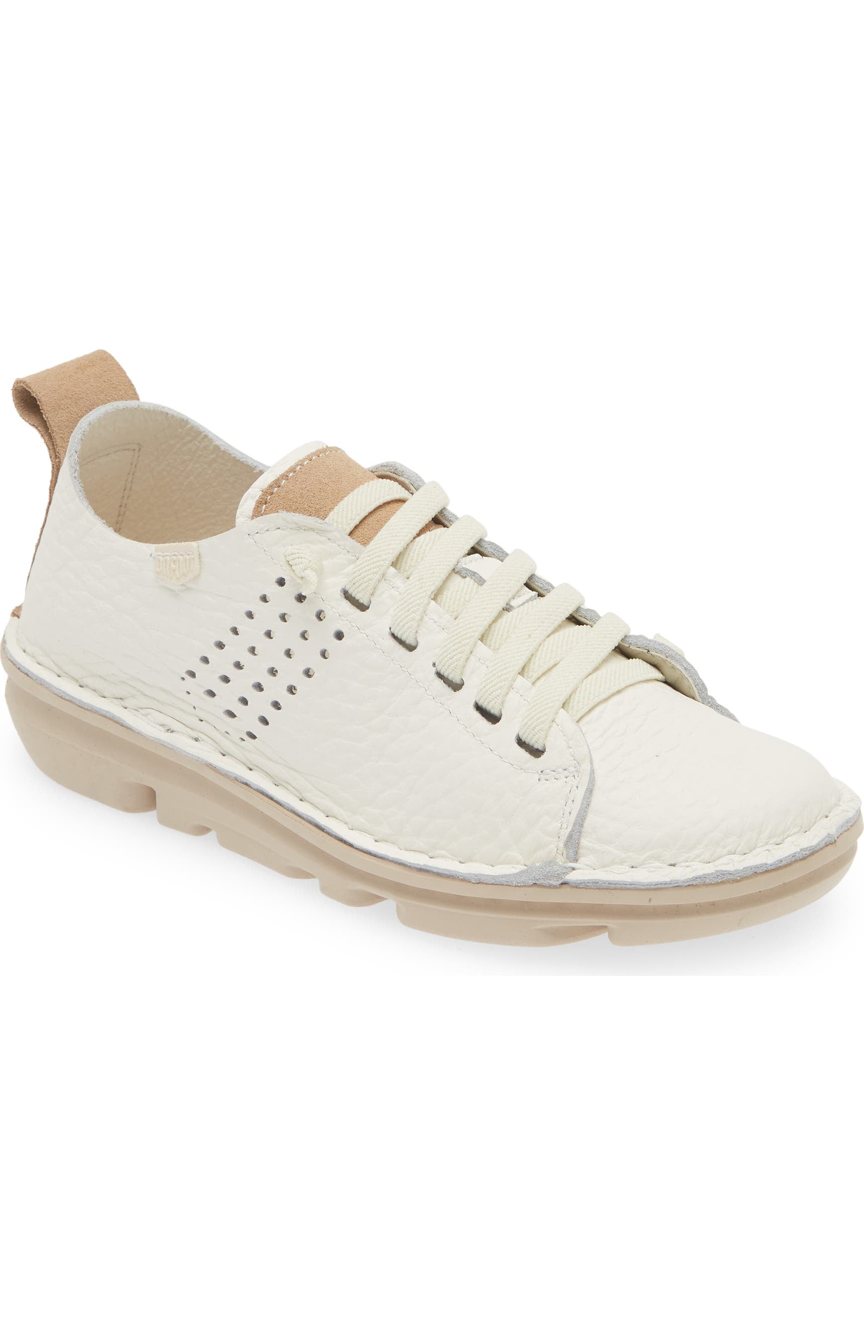 On Foot Style 30250 Silken Low Top Sneaker Blanco