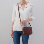 Hobo Renny Berry Crossbody